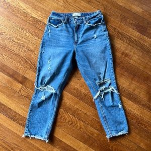 Abercrombie & Fitch “The Mom High Rose” Distressed Denim Jean | 28/6S (Short)